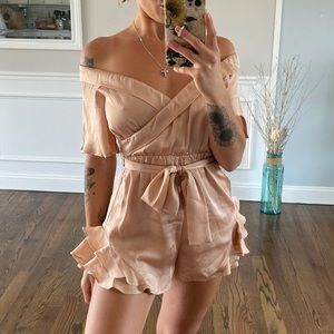 ✨✨SATIN ROMPER✨✨